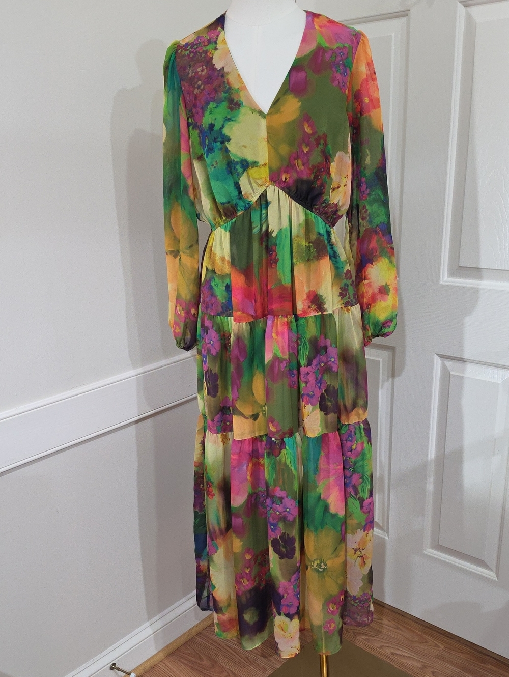 Signature by Robbie Bee Abstract Floral Tiered Chiffon Maxi Dress- Size 10